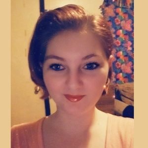 Meet your Posher, Chelsie